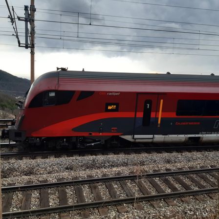 Bild enthält, Railway, Transportation, Train, Vehicle, Locomotive