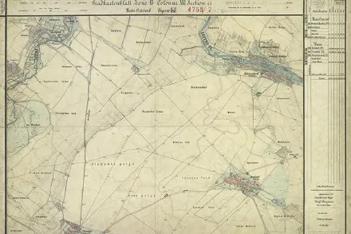 Eine antike Karte, die das Gebiet um Köln, Deutschland, zeigt. Sie enthält Namen und Nummern von Orten und Merkmalen, wahrscheinlich für historische Zwecke.