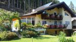 Bild enthält, Housing, Villa, Cottage, Hotel, Grass, Plant, Resort, Vegetation, Neighborhood, Tree