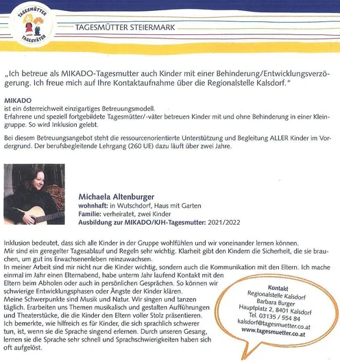 Ein Bild einer Frau mit Gitarre und einem Dokument mit Informationen über eine Kindertagesstätte. Das Dokument enthält Details über das Betreuungsmodell, den beruflichen Hintergrund des Personals und die Inklusion von Kindern mit und ohne Behinderungen.