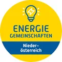 Ein gelber Kreis mit blauem Rand zeigt ein Glühbirnen-Symbol und den Text 'Energie Gemeinschaften Nieder-osterreich' in Blau. Die Glühbirne hat ein Blitzsymbol.