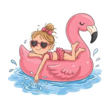 Ein junges Mädchen liegt auf einem rosafarbenen aufblasbaren Flamingo-Schwimmtier im Wasser. Sie trägt einen rosa Badeanzug mit einem Bogen auf dem Kopf und herzförmigen Sonnenbrillen.