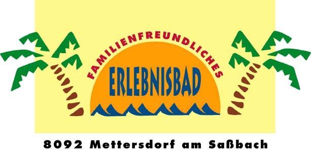 Logo eines familienfreundlichen Erlebnisbades mit tropischem Hintergrund und zwei Palmen. Darunter steht die Adresse: 8092 Mettersdor am Sabbach.