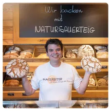 Shop, Adult, Male, Man, Person, Face, Portrait, T-Shirt, Bread, Bakery
