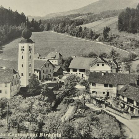 Bild enthält, Building, Monastery, Neighborhood, Outdoors, Nature, Countryside, Housing, Rural, House, Village