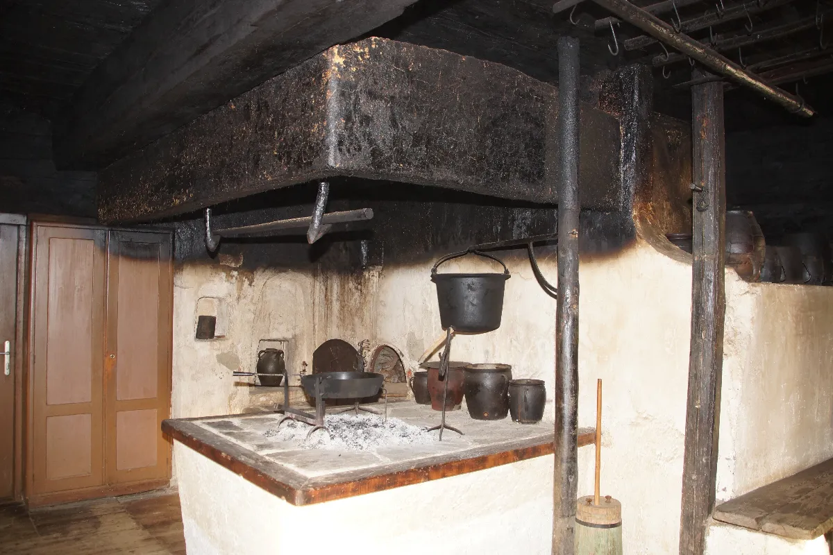 Architecture, Building, Indoors, Kitchen, Cookware, Pot, Door