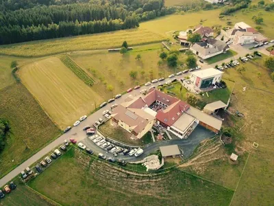 Outdoors, Architecture, Building, Aerial View, Housing, House, Driveway, Nature