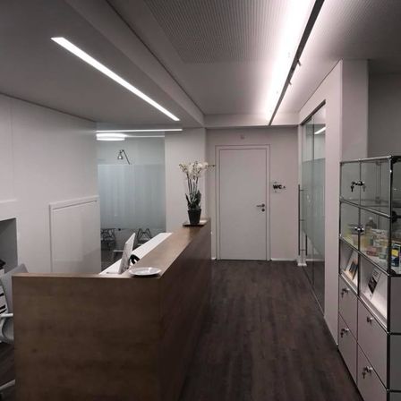 Bild enthält, Indoors, Interior Design, Kitchen, Architecture, Building