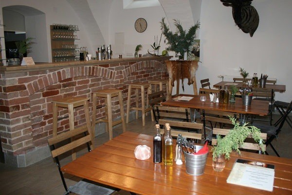 Dining Table, Table, Dining Room, Indoors, Restaurant, Wood, Cafeteria, Interior Design, Cafe, Tabletop