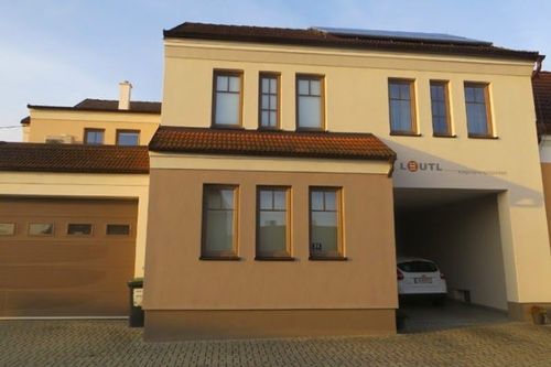 Architecture, Building, Housing, Garage, Indoors, House, Villa, City, Car, Vehicle