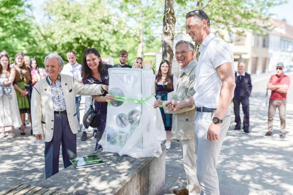 Enthüllung "Green Belt Grenzmarke" 