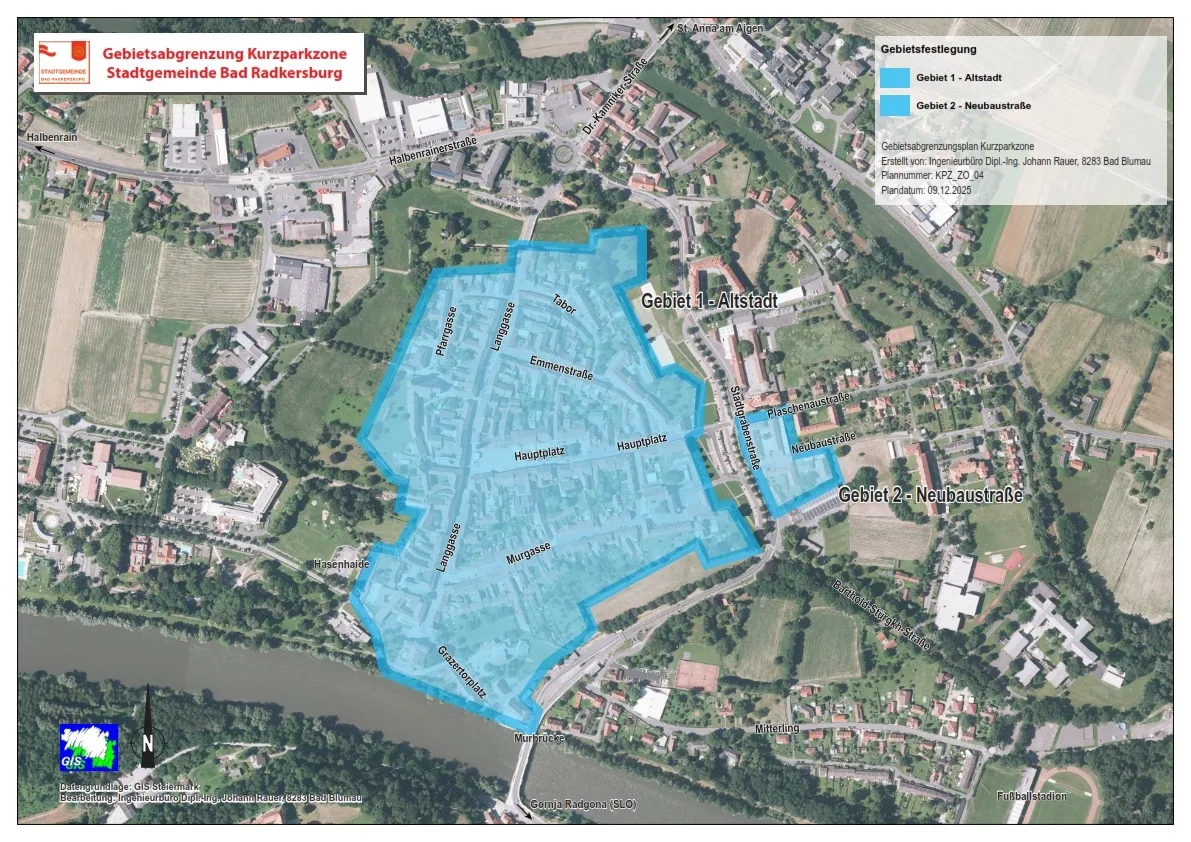 Eine Luftaufnahme von Bad Radkersburg zeigt zwei verschiedene Bereiche, die als 'Gebiet 1 - Altstadt' und 'Gebiet 2 - Neubaustraße' gekennzeichnet sind. Gebäude und Straßen sind abgebildet, mit Wasserflächen und Grünflächen. Die Karte ist mit verschiedenen Straßennamen und einer Legende, die die verschiedenen Bereiche anzeigt, beschriftet.