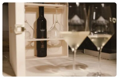Alcohol, Beverage, Bottle, Liquor, Wine, Wine Bottle, Glass, Cocktail, Beer