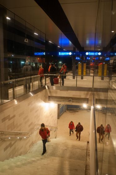 Floor, Flooring, Handrail, Lighting, Terminal, Airport, Building, Person, Handbag, Staircase