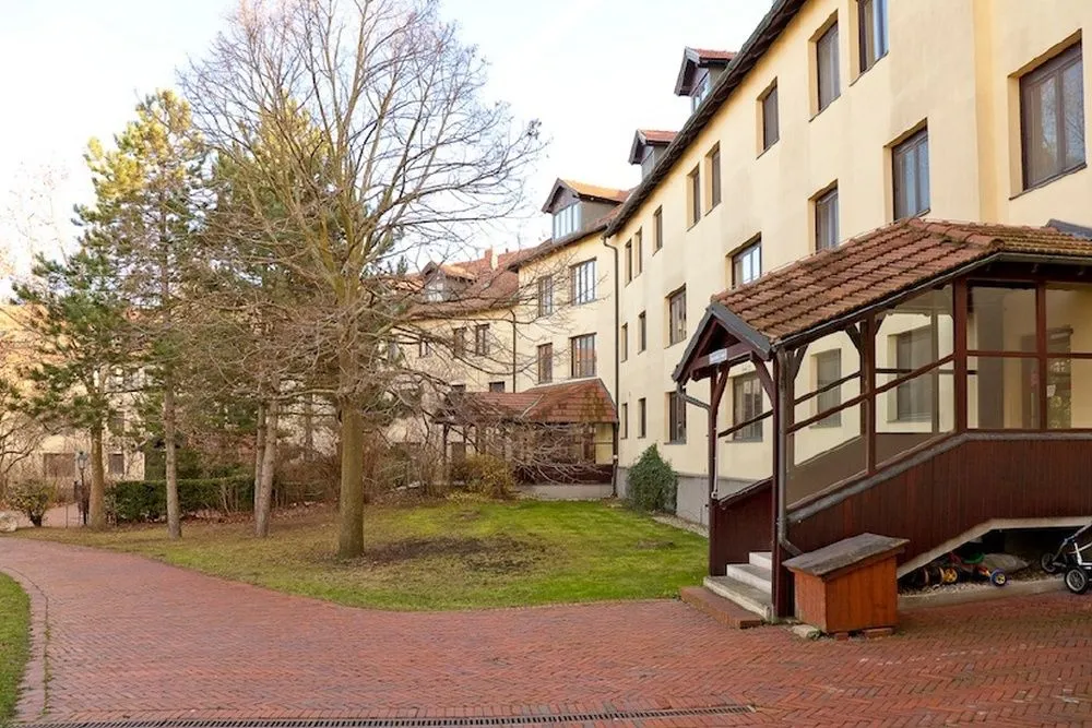 Architecture, Building, Housing, House, Outdoors, City, Machine, Wheel
