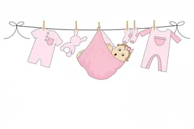 Eine Illustration eines kleinen Mädchens in einem rosa Swaddle, das an einer Wäscheleine hängt mit Babykleidung und einem rosa Hasen.