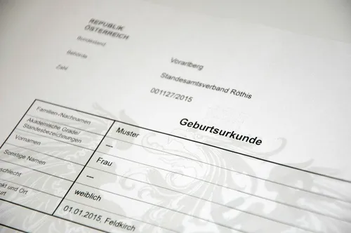 Text, Document, Receipt, Business Card, Paper, Clapperboard