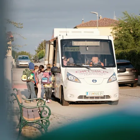 Schulbus