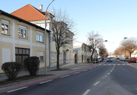 Bild enthält, Road, City, Street, Urban, Tarmac, Neighborhood, Freeway, Highway, Intersection, Car