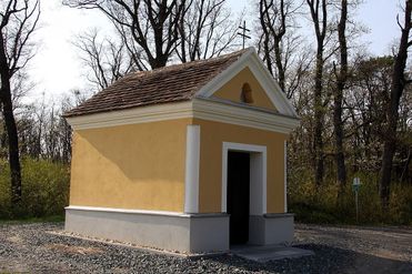 Building, Outdoors, Shelter, Housing, House, Dog House, Hut, Nature