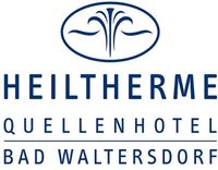 Das Logo des Heiltherme Quellenhotels Bad Waltersdorf mit einem stilisierten Brunnen und blauer Schrift.
