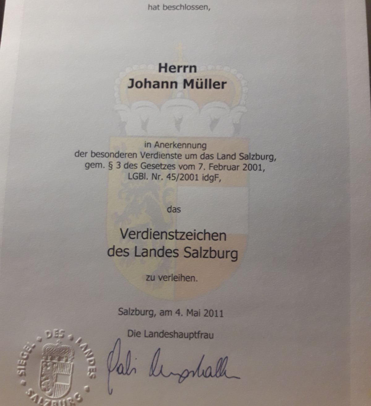 Bild enthält, Text, Document, Receipt, Id Cards, Passport