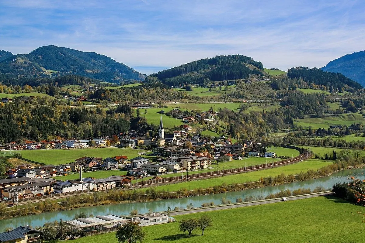Nature, Outdoors, Countryside, Rural, Village, Scenery, Water