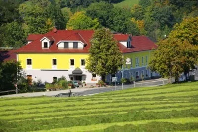 Grass, Plant, Architecture, Building, House, Housing, Villa, Lawn, Outdoors, Aerial View