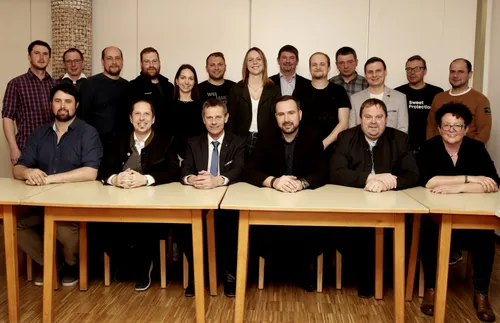 People, Person, Groupshot, Adult, Female, Woman, Male, Man, Suit, Wood