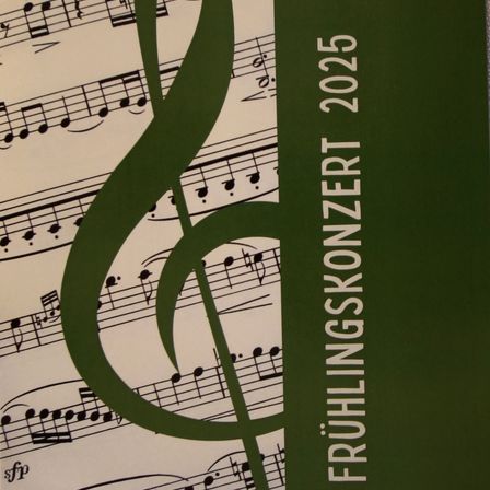 Abbildung der Titelseite eines Musikprogramms für das Frühlingskonzert 2025. Es zeigt musikalische Noten im Hintergrund.