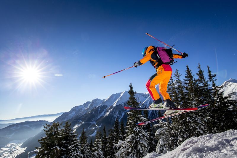 Bild enthält, Nature, Outdoors, Snow, Leisure Activities, Person, Skiing, Sport