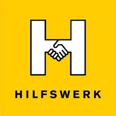 Das Logo von Hilfswerk zeigt ein großes weißes 'H' mit zwei schüttelnden Händen in der Mitte, vor einem hellen gelben Hintergrund.