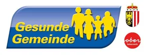 Ein Logo mit blauem und weißem Hintergrund, das eine Familiensilhouette in Gelb zeigt. Der Text 'Gesunde Gemeinden' ist in Gelb geschrieben. Rechts befindet sich ein roter Kreis mit dem Text 'Oberoesterreich'.