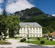 Building, House, Housing, Villa, Grass, Campus, Nature, Outdoors, Scenery, Hotel