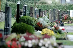 Graveyard, Outdoors, Tomb, Gravestone