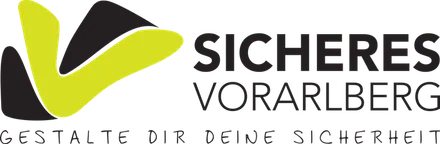 Ein schwarzer Hintergrund mit einem gelben V-Symbol und weißen Text. Die Worte 'SICHERES VORARLBERG' sind in Weiß geschrieben. Unten steht 'GESTALT DEINE SICHERHEIT'.