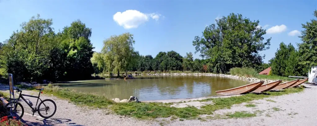 Nature, Outdoors, Scenery, Canoe, Wheel, Bicycle, Lakefront, Landscape, Pond, Water
