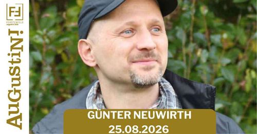 Ein Porträt eines Mannes namens Günter Neuwirth, der lächelt und eine schwarze Kappe und ein kariertes Hemd trägt, mit einem unscharfen grünen Hintergrund.