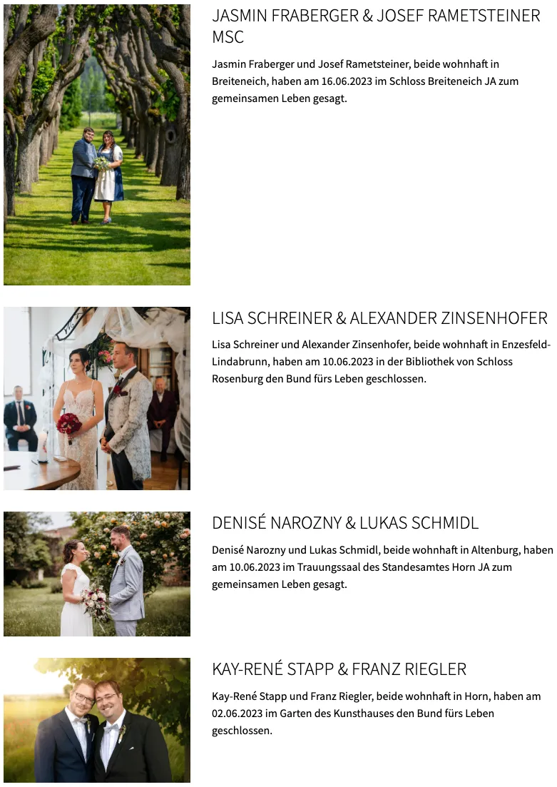 Ein Mann und eine Frau stehen auf einem grünen Feld, möglicherweise bei einer Hochzeit. Sie halten Blumensträuße in den Händen.
