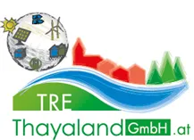 Das Logo von TRE Thayland GmbH zeigt einen Globus mit Solarpanelen, Windturbinen und Häusern. Darunter befindet sich ein Fluss mit Gebäuden und Bäumen. Der Name Thayland GmbH ist prominent angezeigt.