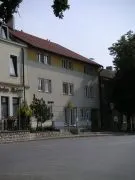 Senioren-Wohnhausanlage mit Hilfswerkstation