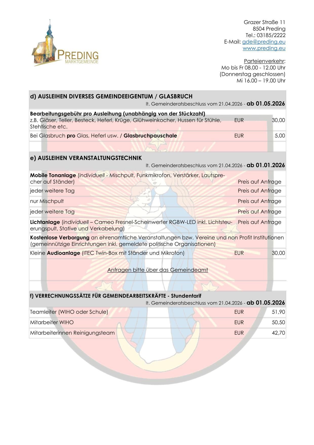 Das Dokument beschreibt verschiedene vom Gemeindezentrum angebotene Dienstleistungen, darunter Ausrüstungsverleih, Veranstaltungsausrüstungsverleih und Stundensätze für Gemeindearbeiter. Zum Angebot gehören Glas, Teller, Besteck, Heferei usw./ Glasbruchpuschel mit Preisen ab EUR 30,00 pro Stück. Es werden auch Preise für mobile Tonanlagen und Beleuchtungsgeräte ab EUR 50,00 pro Stück genannt. Zusätzlich enthält das Dokument Tarife für Teammitglieder, Angestellte und Reinigungspersonal.