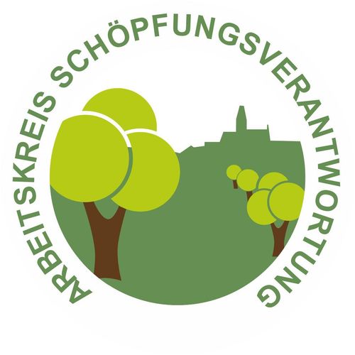 Ein Logo für den Kreis Schopfungsverbund mit grünen Bäumen und einer Schlosssilhouette im Hintergrund.