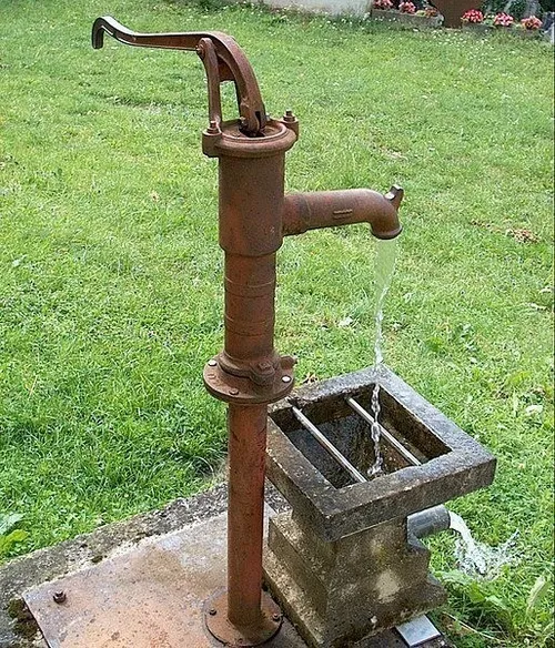 Architecture, Fountain, Water, Corrosion, Rust